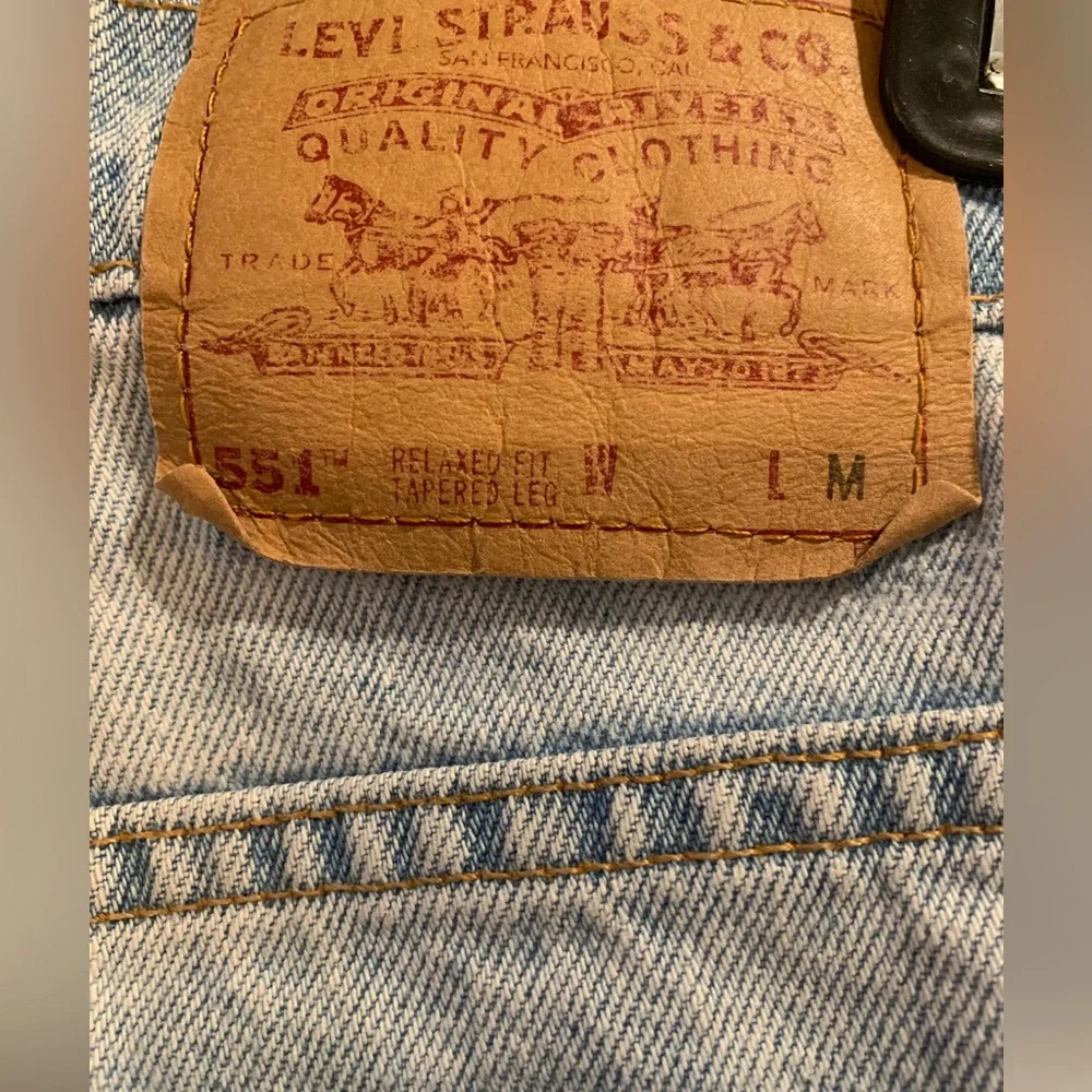 1995 vintage Levi’s 551 Relaxed Tapered Leg Womens Jeans USA Made Sz 16 M - Picture 3 of 9